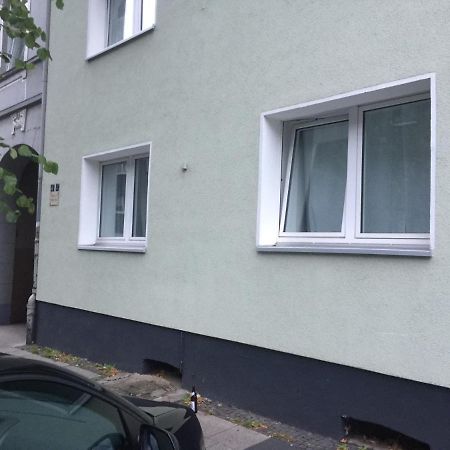 Modern Living In A Perfect Location Apartment Есен Екстериор снимка